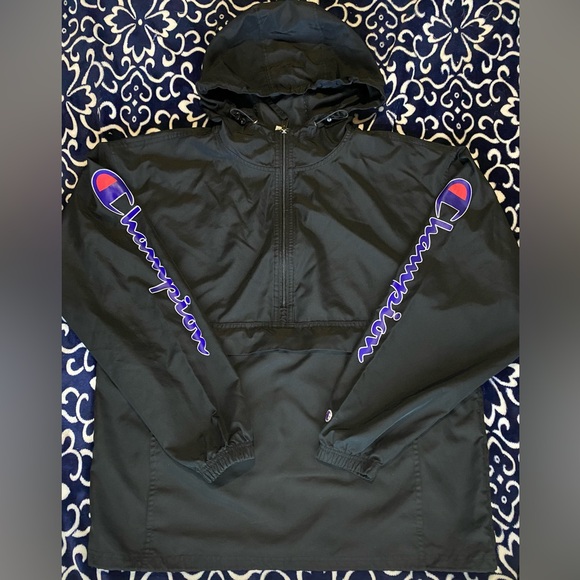 Champion windbreaker - Picture 1 of 2